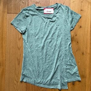 Pat Pat Stylish Asymmetric Short-sleeve Nursing Tee
